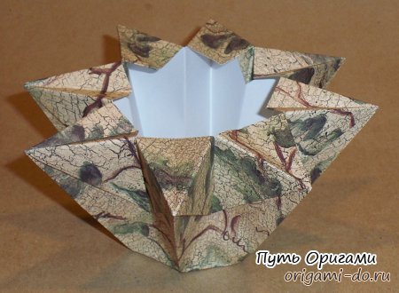 **8-угловая оригами корзинка для цветов