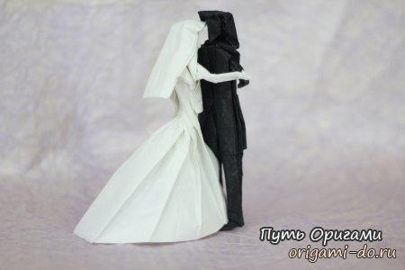 *Бумажная фигурка невесты от Tadashi Mori